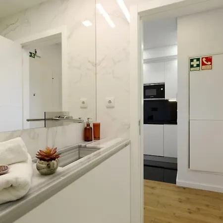 Apartamento Bojador 430 Moderno E Acolhedor Cascais